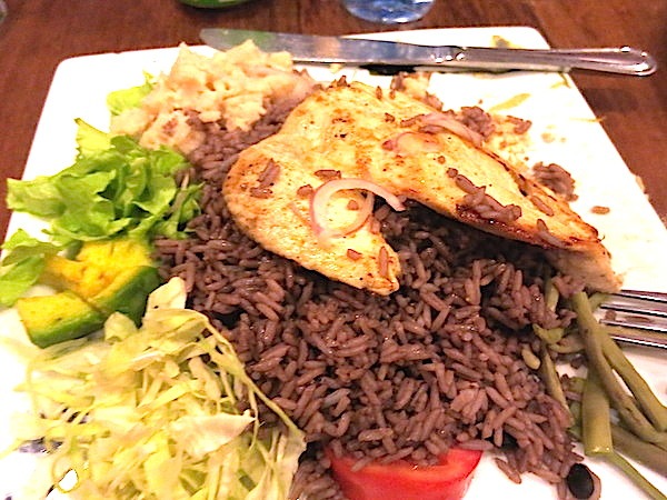 Traditional Cuban Moros Y Cristianos Easy Recipe Moro With En T